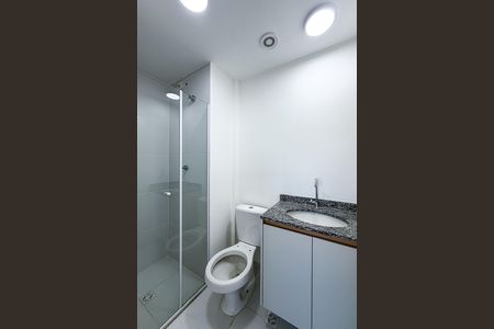 Apartamento para alugar com 31m², 1 quarto e 1 vaga Apartamento para alugar com 31m², 1 quarto e 1 vagaBanheiro da Suíte