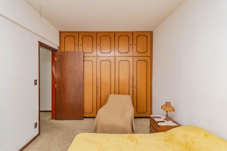 Apartamento à venda com 136m², 3 quartos e 2 vagasSuíte