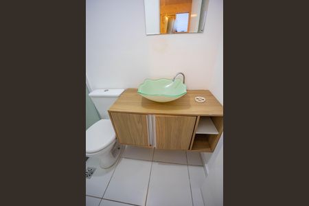 Apartamento à venda com 65m², 2 quartos e 1 vagaBanheiro da suíte