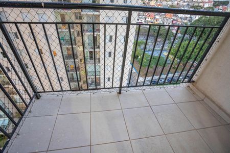 Apartamento à venda com 65m², 2 quartos e 1 vagaVaranda da sala