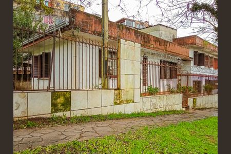 Casa à venda com 300m², 4 quartos e 1 vagaFachada