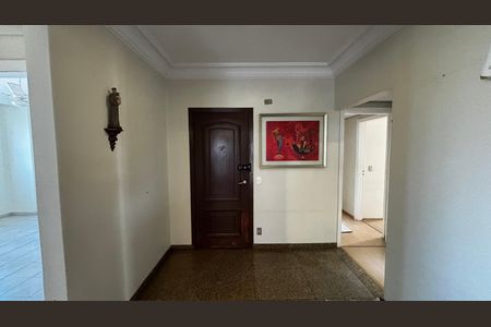 Apartamento à venda com 390m², 5 quartos e 10 vagas Apartamento à venda com 390m², 5 quartos e 10 vagasHall de Entrada