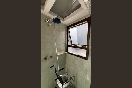 Apartamento à venda com 390m², 5 quartos e 10 vagas Apartamento à venda com 390m², 5 quartos e 10 vagasSuíte 5 Banheiro