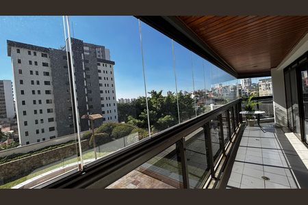 Apartamento à venda com 390m², 5 quartos e 10 vagas Apartamento à venda com 390m², 5 quartos e 10 vagasSala - Sala Estar Varanda