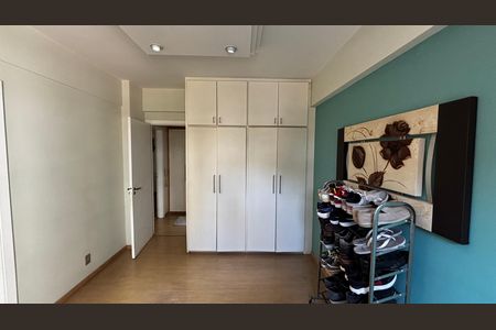 Apartamento à venda com 390m², 5 quartos e 10 vagas Apartamento à venda com 390m², 5 quartos e 10 vagasSuíte 5