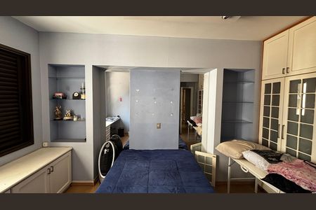 Apartamento à venda com 390m², 5 quartos e 10 vagas Apartamento à venda com 390m², 5 quartos e 10 vagasSuíte 3