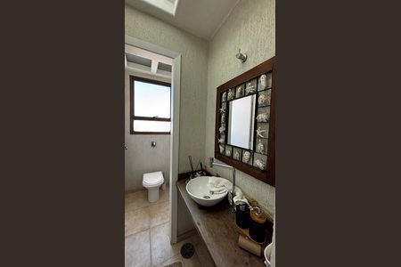 Apartamento à venda com 390m², 5 quartos e 10 vagas Apartamento à venda com 390m², 5 quartos e 10 vagasLavabo