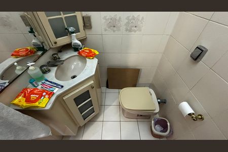 Apartamento à venda com 390m², 5 quartos e 10 vagas Apartamento à venda com 390m², 5 quartos e 10 vagasBanheiro da Suíte 4