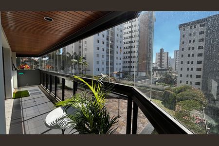 Apartamento à venda com 390m², 5 quartos e 10 vagas Apartamento à venda com 390m², 5 quartos e 10 vagasSala - Sala Estar Varanda