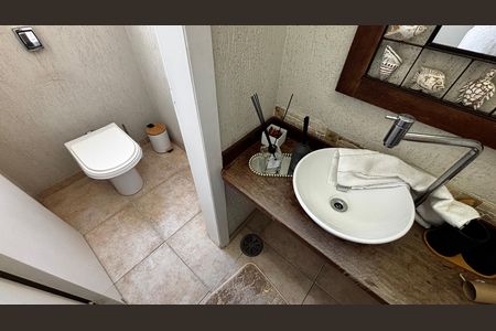 Apartamento à venda com 390m², 5 quartos e 10 vagas Apartamento à venda com 390m², 5 quartos e 10 vagasLavabo