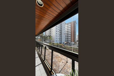 Apartamento à venda com 390m², 5 quartos e 10 vagas Apartamento à venda com 390m², 5 quartos e 10 vagasSala - Sala Estar Varanda