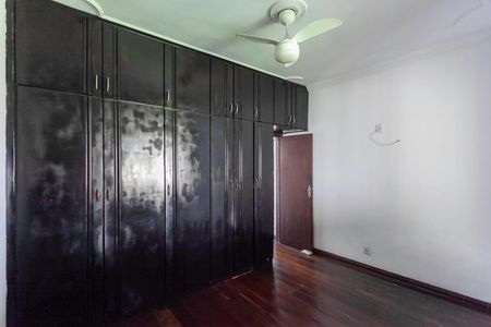 Casa à venda com 420m², 3 quartos e 6 vagasSuíte 2