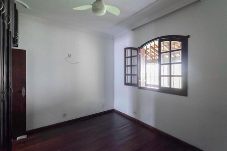 Casa à venda com 420m², 3 quartos e 6 vagasSuíte 2