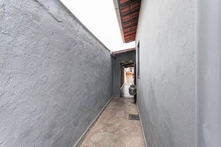 Casa à venda com 420m², 3 quartos e 6 vagasCorredor
