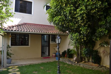 Casa à venda com 292m², 5 quartos e 4 vagasÁrea Externa