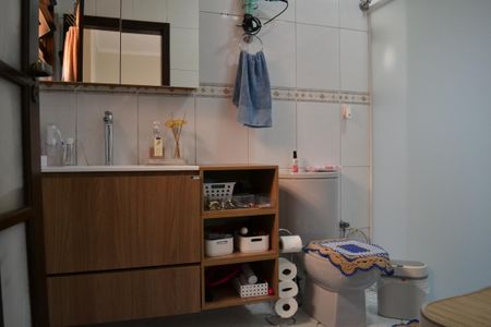 Casa à venda com 292m², 5 quartos e 4 vagasBanheiro da Suíte