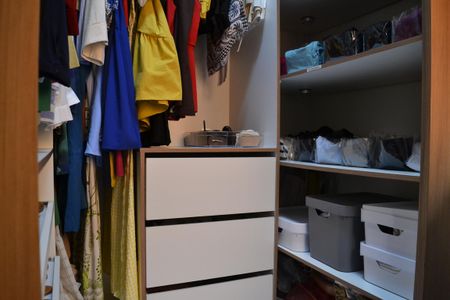 Casa à venda com 292m², 5 quartos e 4 vagasQuarto 3