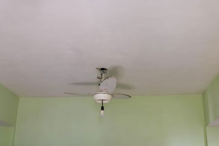 Apartamento à venda com 75m², 2 quartos e 1 vagaSala