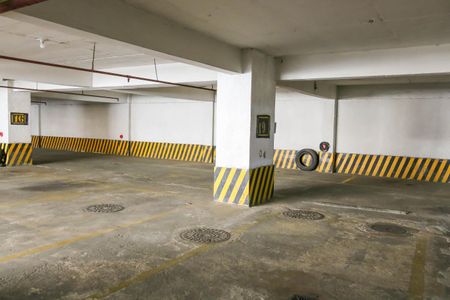 Apartamento à venda com 75m², 2 quartos e 1 vagaGaragem