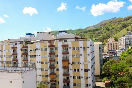 Apartamento à venda com 75m², 2 quartos e 1 vagaVista da Área de Serviço