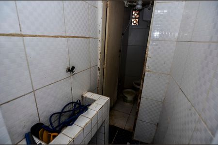 Casa à venda com 137m², 3 quartos e 1 vaga Casa à venda com 137m², 3 quartos e 1 vagaBanheiro