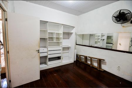 Casa à venda com 137m², 3 quartos e 1 vaga Casa à venda com 137m², 3 quartos e 1 vagaQuarto 1