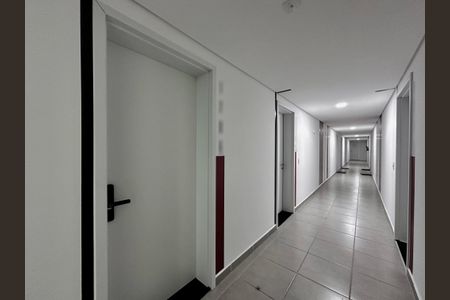Apartamento à venda com 34m², 1 quarto e sem vaga Apartamento à venda com 34m², 1 quarto e sem vagaHall Apartamento