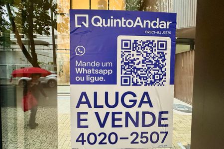 Apartamento à venda com 166m², 3 quartos e 2 vagasPlaquinha instalada