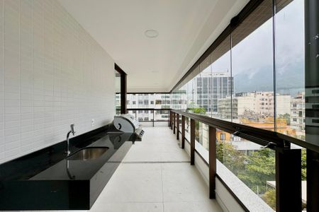 Apartamento à venda com 166m², 3 quartos e 2 vagasÁrea de Serviço