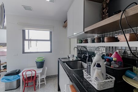 Apartamento à venda com 186m², 3 quartos e 3 vagas Apartamento à venda com 186m², 3 quartos e 3 vagasÁrea de Serviço