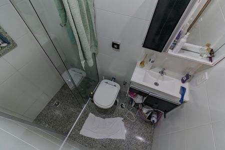Apartamento à venda com 186m², 3 quartos e 3 vagas Apartamento à venda com 186m², 3 quartos e 3 vagasBanheiro de Serviço