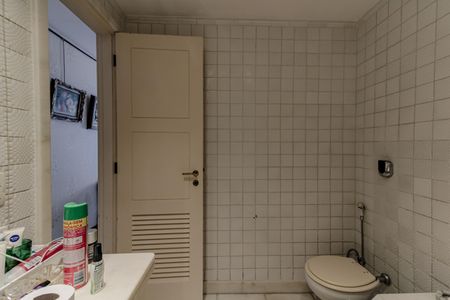 Apartamento à venda com 186m², 3 quartos e 3 vagas Apartamento à venda com 186m², 3 quartos e 3 vagasQuarto 1 - Suíte