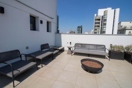 Apartamento à venda com 32m², 1 quarto e sem vagaÁrea comum