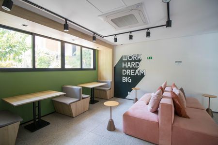 Apartamento à venda com 32m², 1 quarto e sem vagaÁrea comum