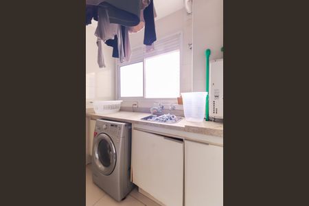 Apartamento para alugar com 228m², 3 quartos e 4 vagas Apartamento para alugar com 228m², 3 quartos e 4 vagasÁrea de Serviço