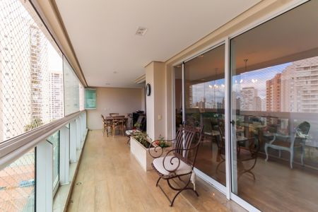 Varanda de apartamento para alugar com 3 quartos, 228m² em Parque da Mooca, São Paulo