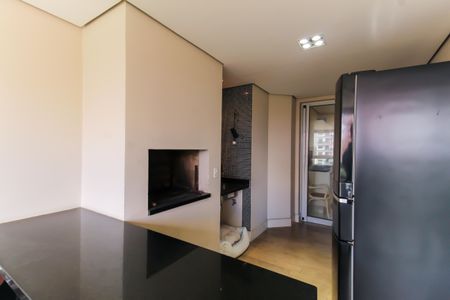 Apartamento para alugar com 228m², 3 quartos e 4 vagas Apartamento para alugar com 228m², 3 quartos e 4 vagasVaranda