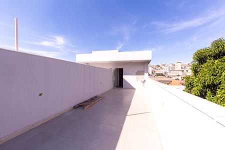 Apartamento à venda com 83m², 2 quartos e 1 vagaÁrea de Serviço