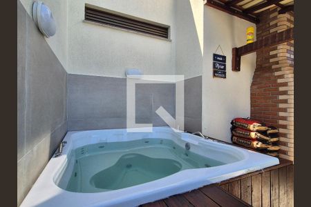 Apartamento à venda com 195m², 3 quartos e 2 vagasÁrea externa