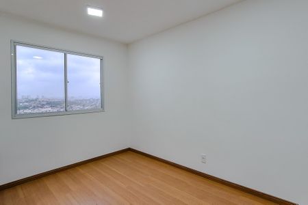 Sala de apartamento para alugar com 2 quartos, 40m² em Jardim Santa Emilia, São Paulo