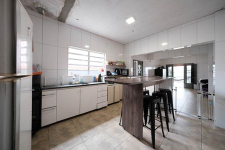 Casa à venda com 200m², 3 quartos e 2 vagasCozinha