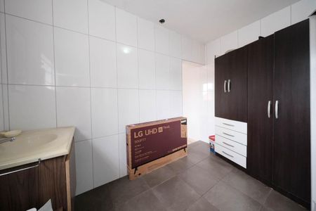 Casa à venda com 200m², 3 quartos e 2 vagasBanheiro da Suíte 1