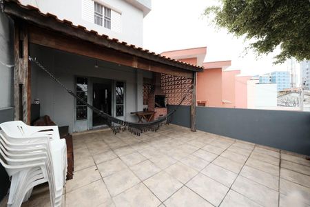 Casa à venda com 200m², 3 quartos e 2 vagasÁrea Externa