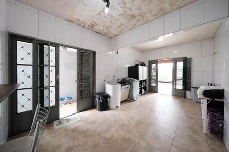 Casa à venda com 200m², 3 quartos e 2 vagasCozinha