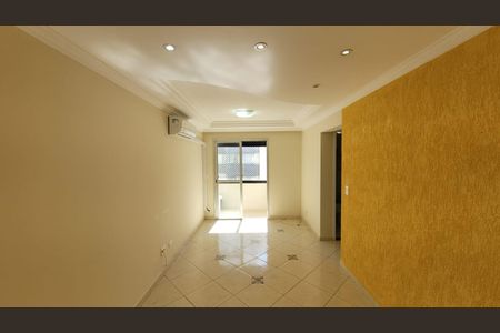 Apartamento à venda com 63m², 2 quartos e 2 vagasSala