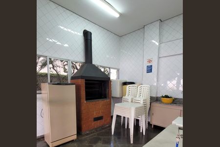 Apartamento à venda com 63m², 2 quartos e 2 vagasChurrasqueira