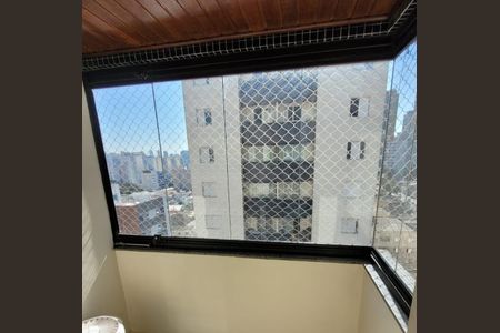Apartamento à venda com 63m², 2 quartos e 2 vagasVaranda