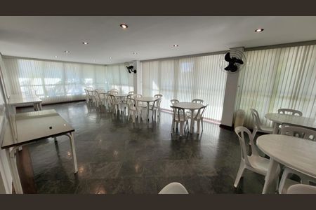 Apartamento à venda com 63m², 2 quartos e 2 vagasSalão de festas