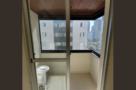 Apartamento à venda com 63m², 2 quartos e 2 vagasVaranda