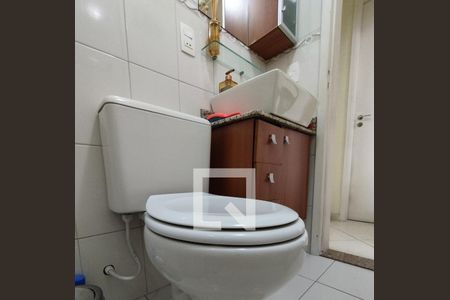 Apartamento à venda com 63m², 2 quartos e 2 vagasBanheiro 1